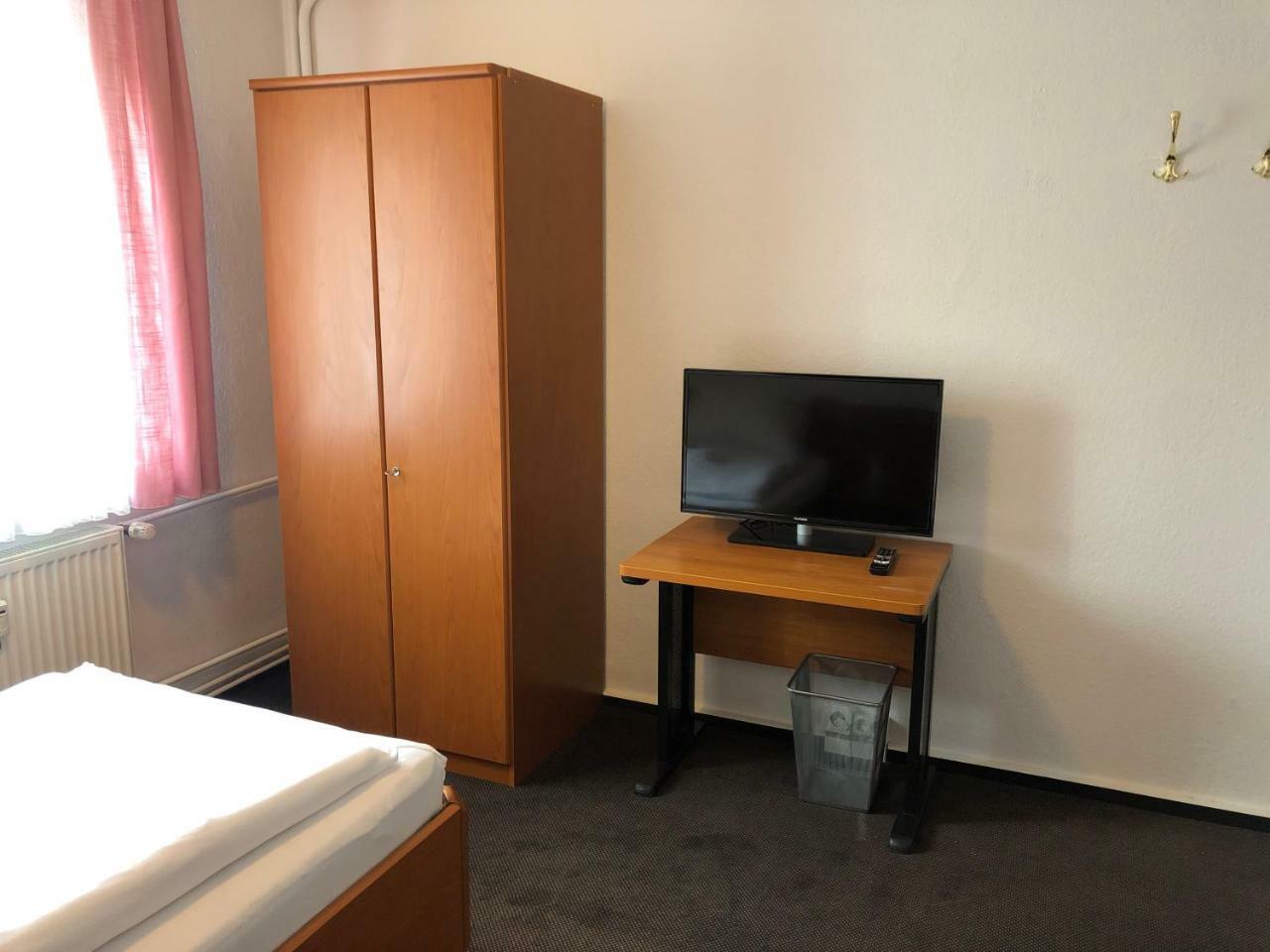 Hotel Mivano *